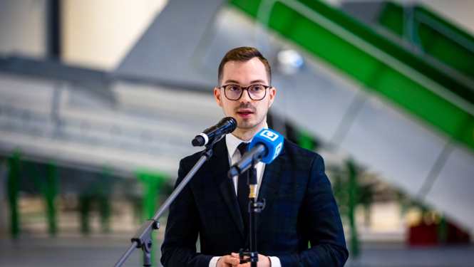 Ministra A.T. Plešs