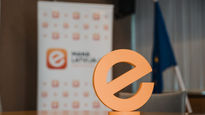 E-adrese