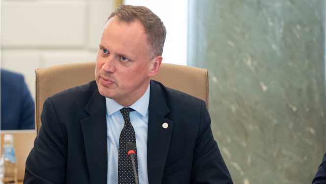 Ministrs Edgars Tavars