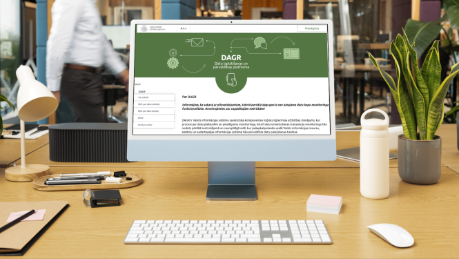 Datora ekrāns ar attēlu no DAGR mājaslapas
