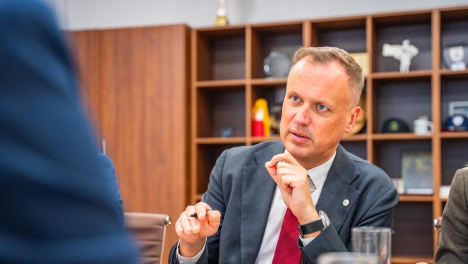 Ministrs Edgars Tavars