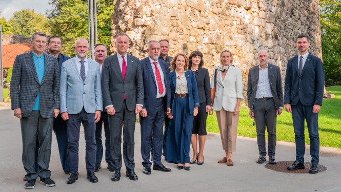 Ministra Edgara Tavara vizīte Valmieras novadā