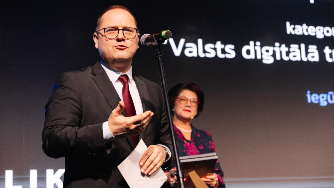 Ministrs Raimonds Čudars atklāj ceremoniju