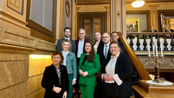 Sanāksmes dalībnieki