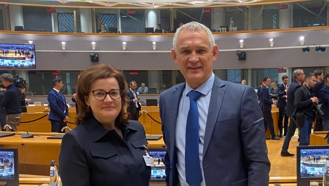 VARAM parlamentārā sekretāre Ilze Dambīte-Damberga un ministres padomnieks Ainārs Sviklis