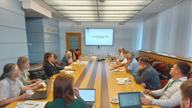 Sanāksmes dalībnieki