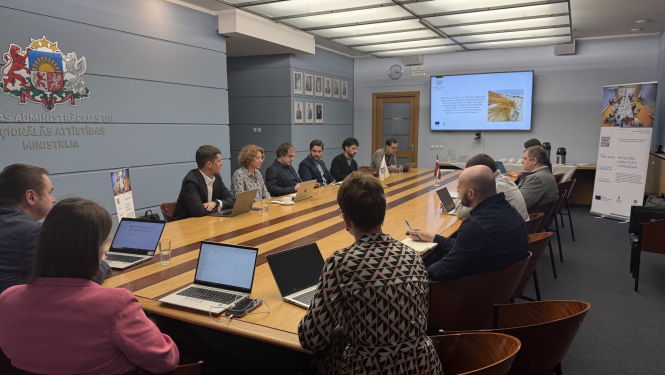 Sanāksmes dalībnieki