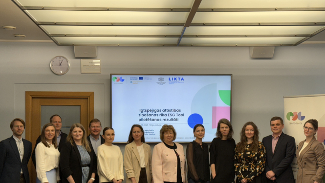 Sanāksmes dalībnieki