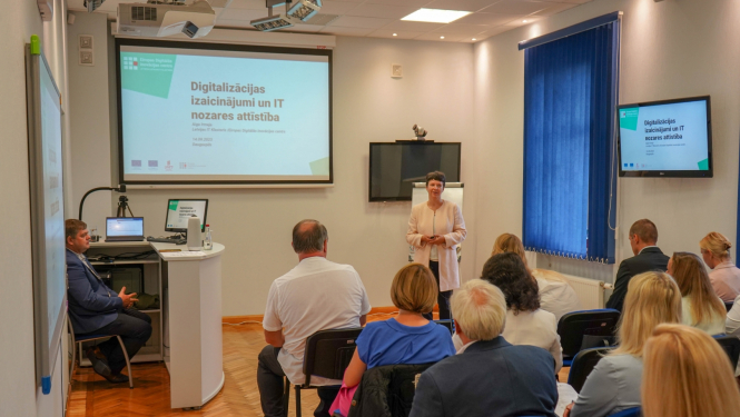 Diskusija par uzņēmejdarbības atbalstu Latgalē