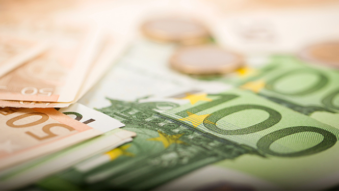 Eiro banknotes