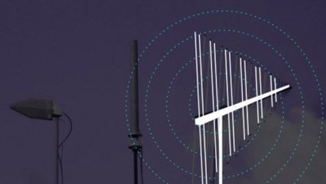 radiomonitoringa antenu torņis