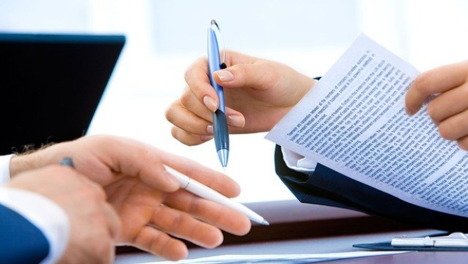 Dokumentu parakstīšana