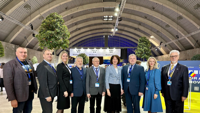 Latvijas delegācija Monsā, Beļģijā