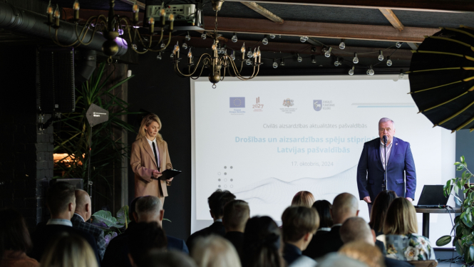 Semināra dalībnieki