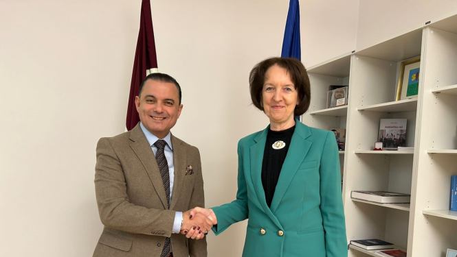 Inga Bērziņa un Hosams Abu Meri