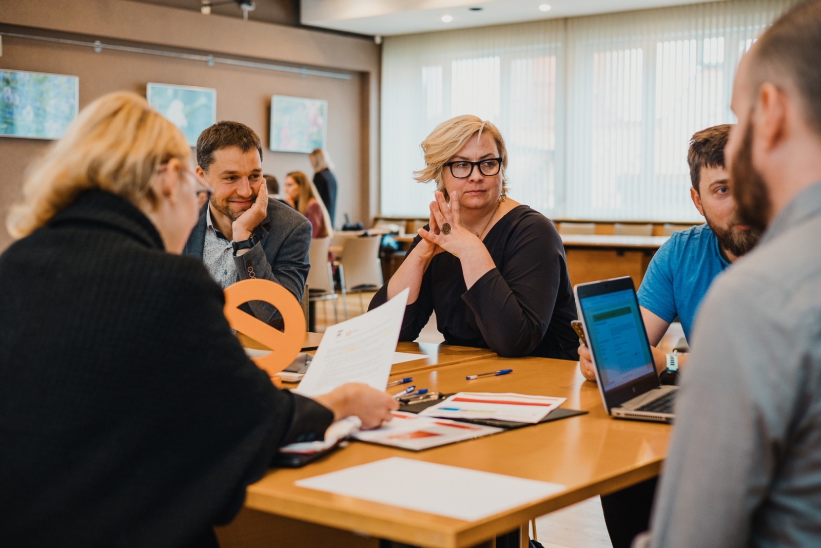 Domapmaiņa par Latvija.lv pielāgošanu mobilajām ierīcēm