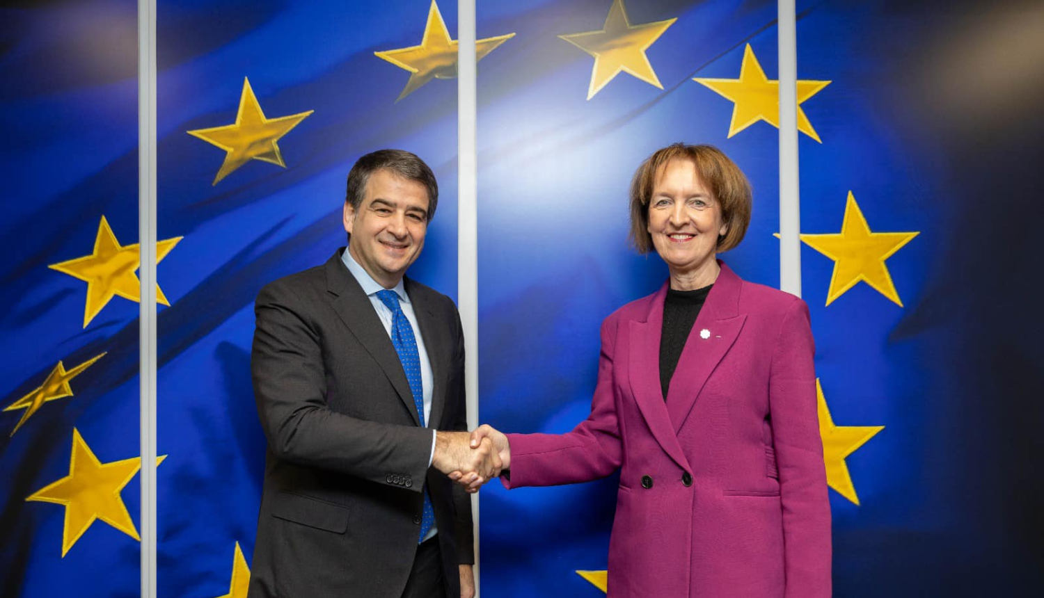  Eiropas Komisijas priekšsēdētājas izpildvietnieks R. Fito kopā ar VARAM ministri Ingu Bērziņu 