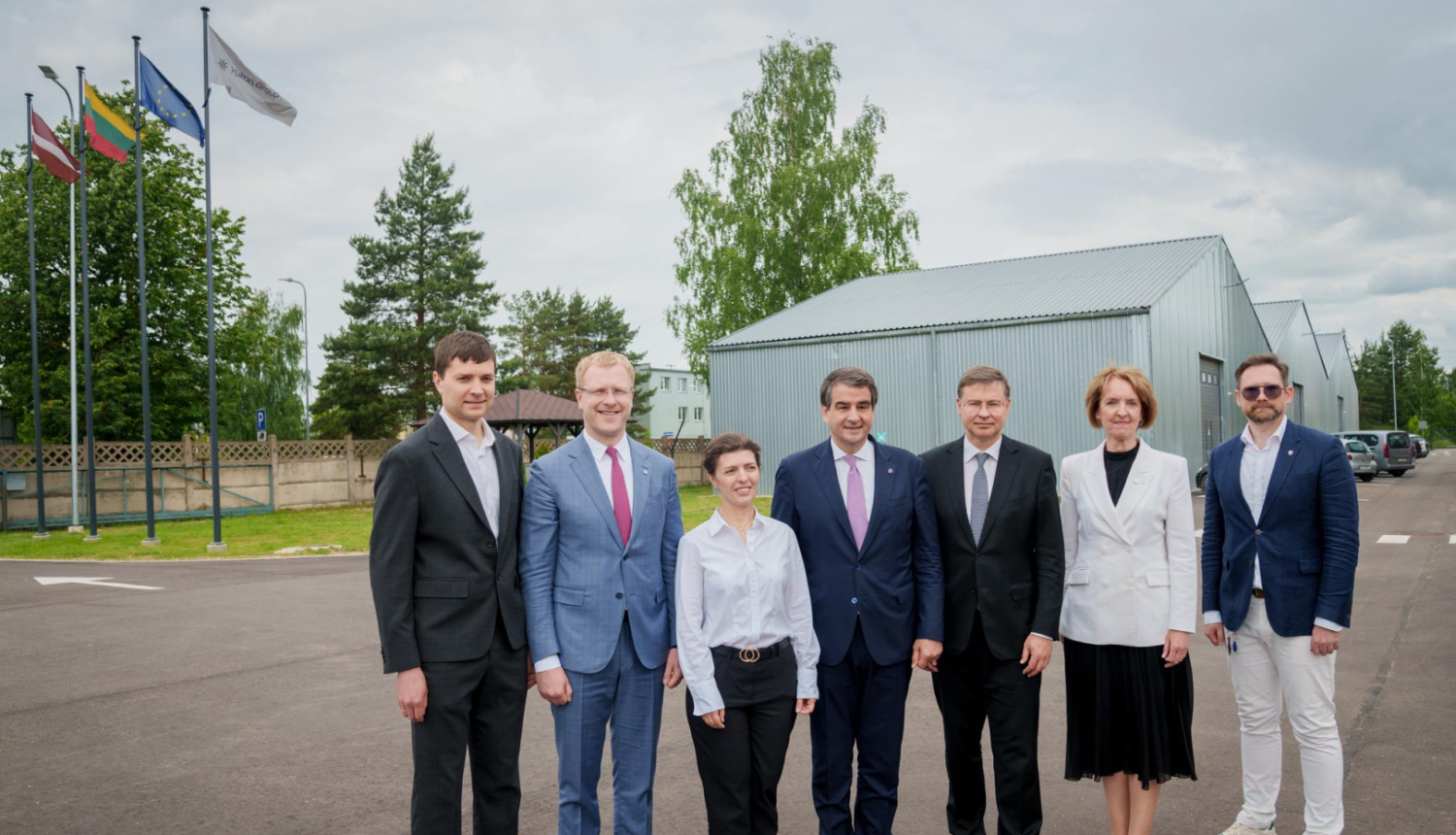 Ministre Inga Bērziņa ar V.Dombrovski un R.Fito Austrumu pierobežā