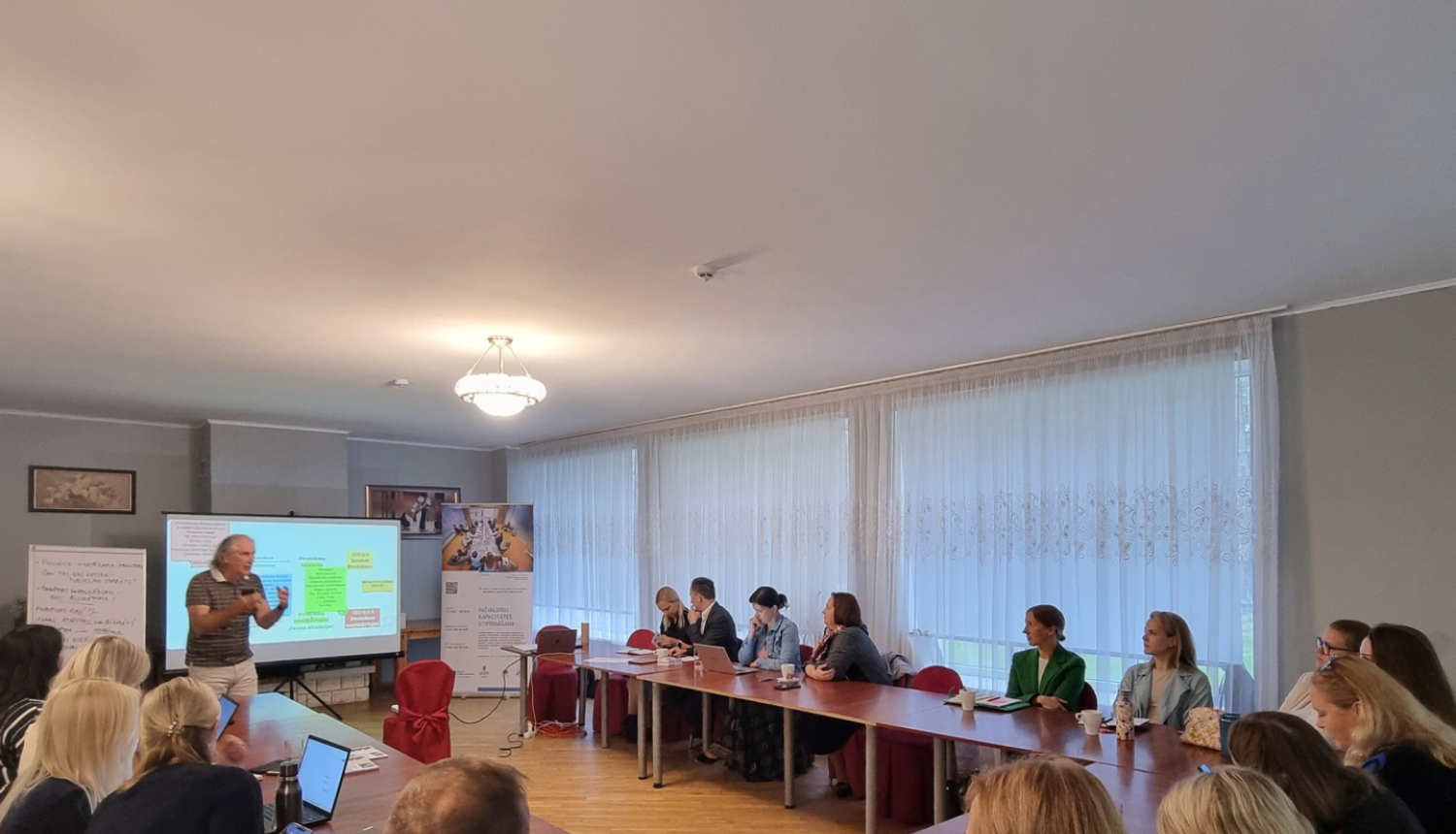 Semināra dalībnieki