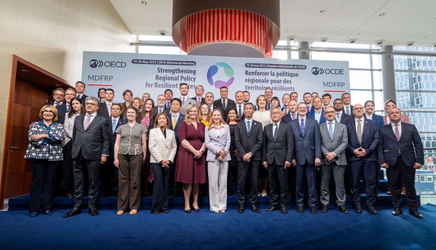 Ministre Inga Bērziņa Varšavā pārstāv Latviju OECD un ES diskusijās par reģionu noturību, digitālo attīstību un kohēzijas nākotni  