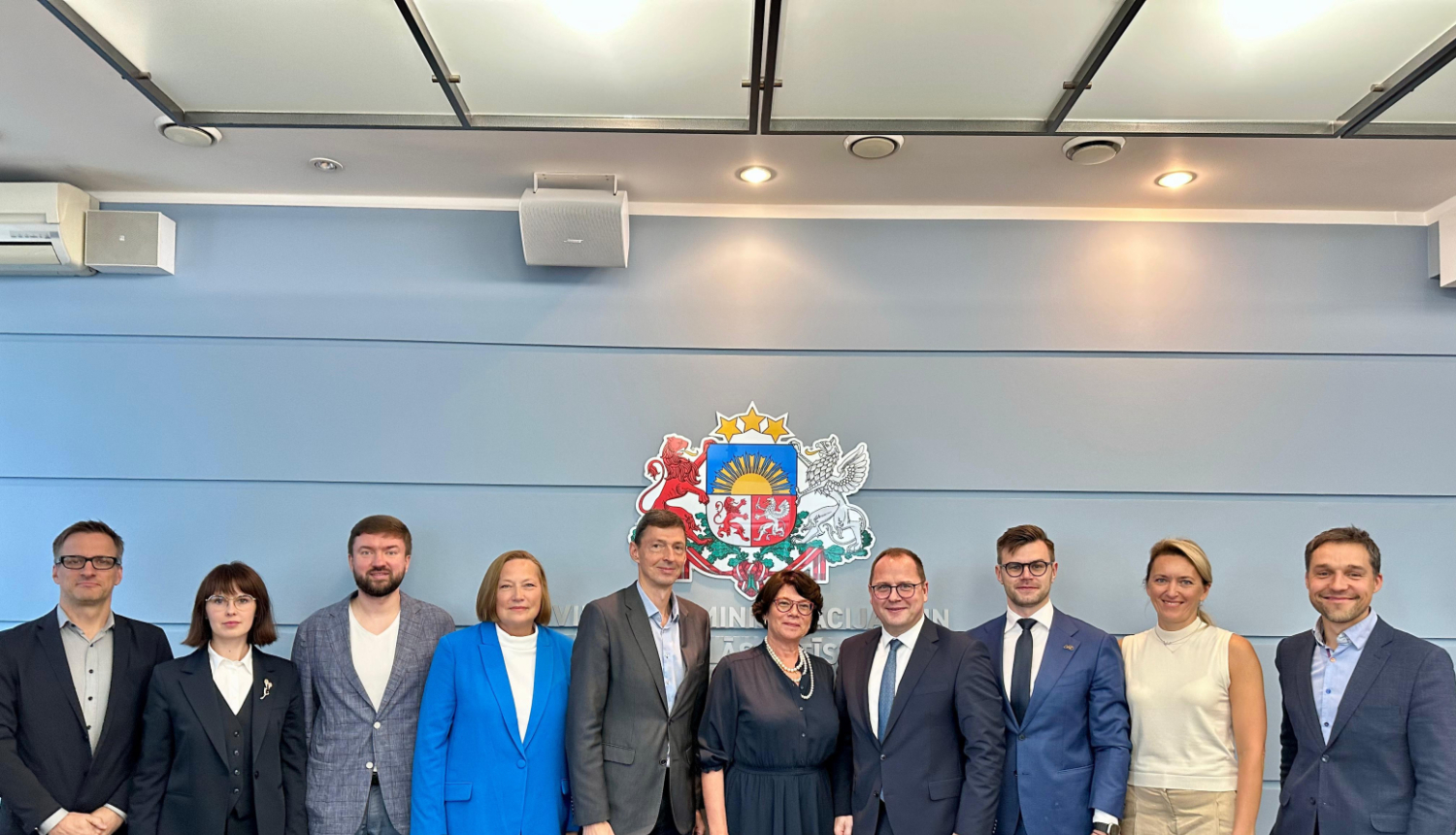 Mākslīgā intelekta centra padome un VARAM ministrs