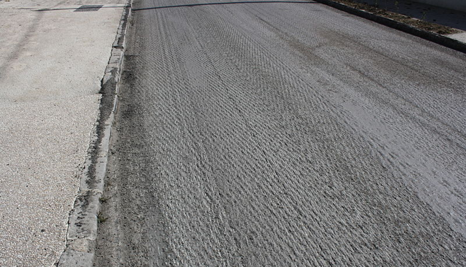 Autoceļš remontdarbu stadijā