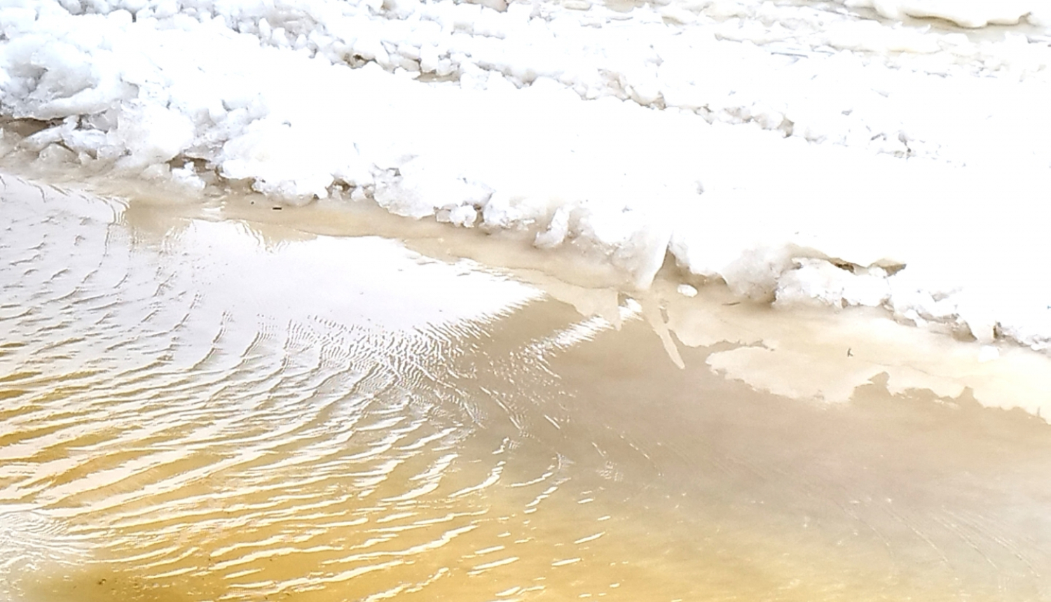 Pali, ūdens, sniegs