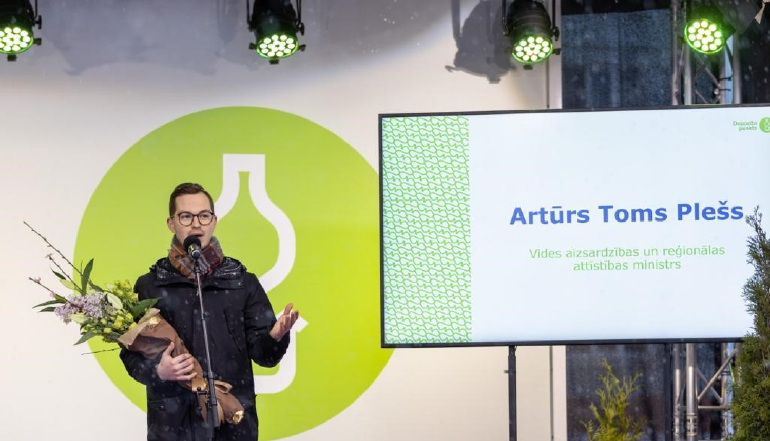 Ministra uzruna depozīta sistēmas atklāšanas pasākumā