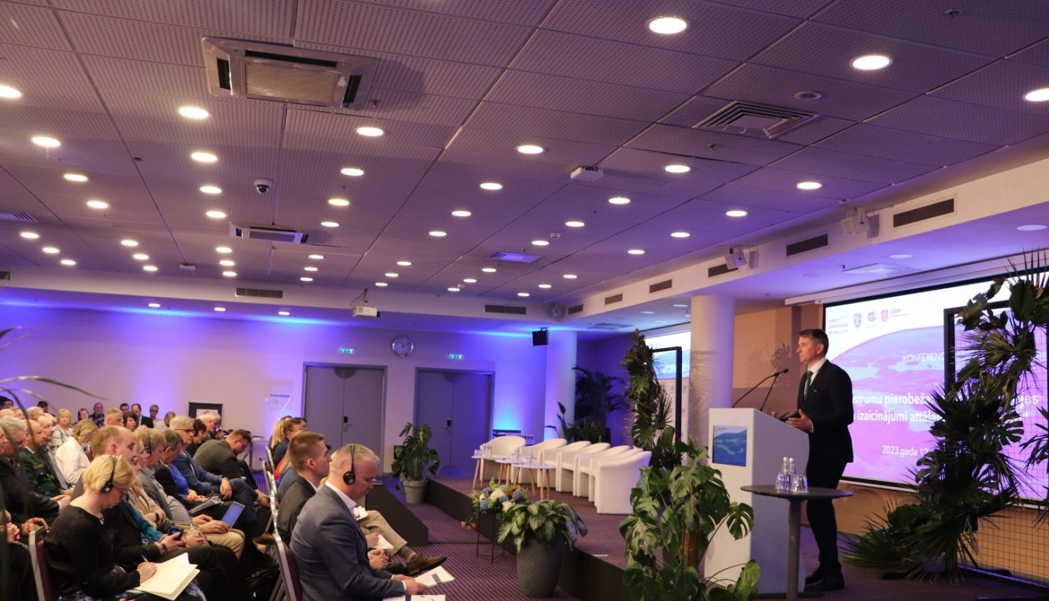 Konference: Austrumu pierobeža