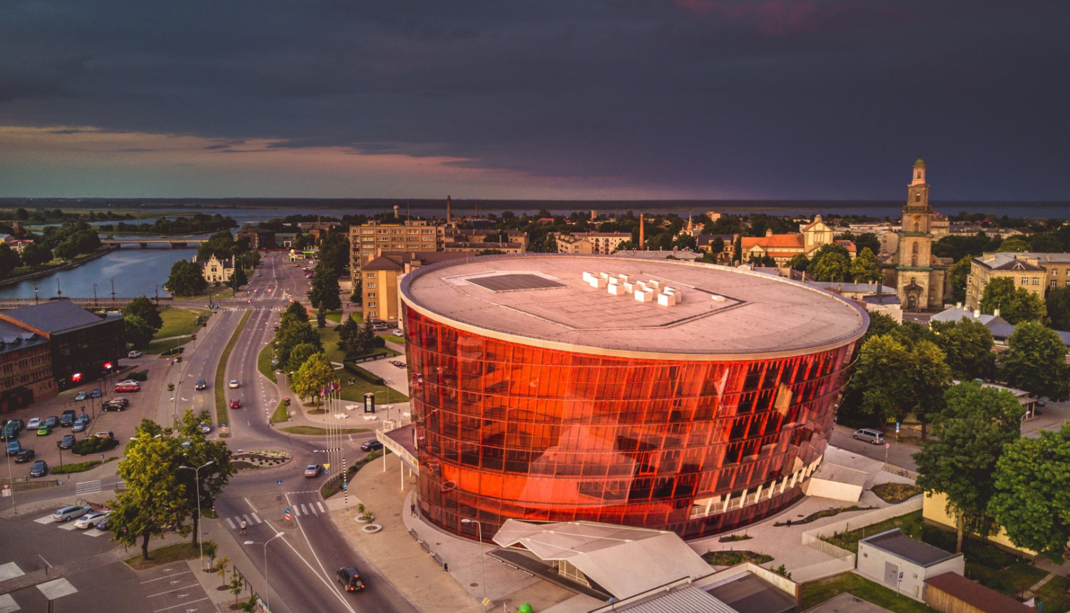 Liepājas koncertzāle, Dzintars