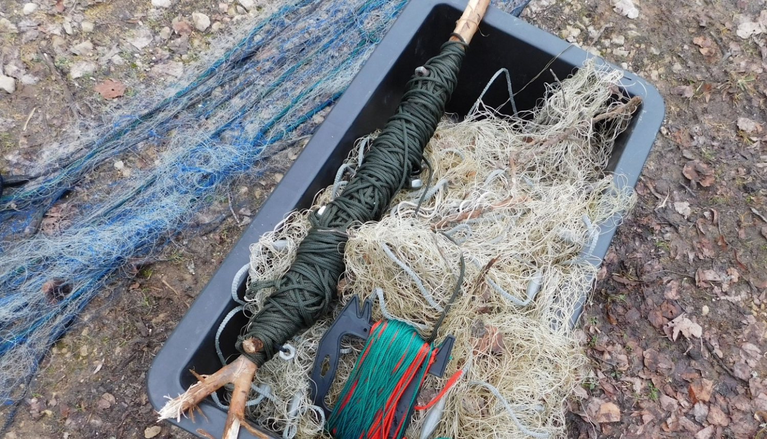 nelikumīgi zvejas rīki