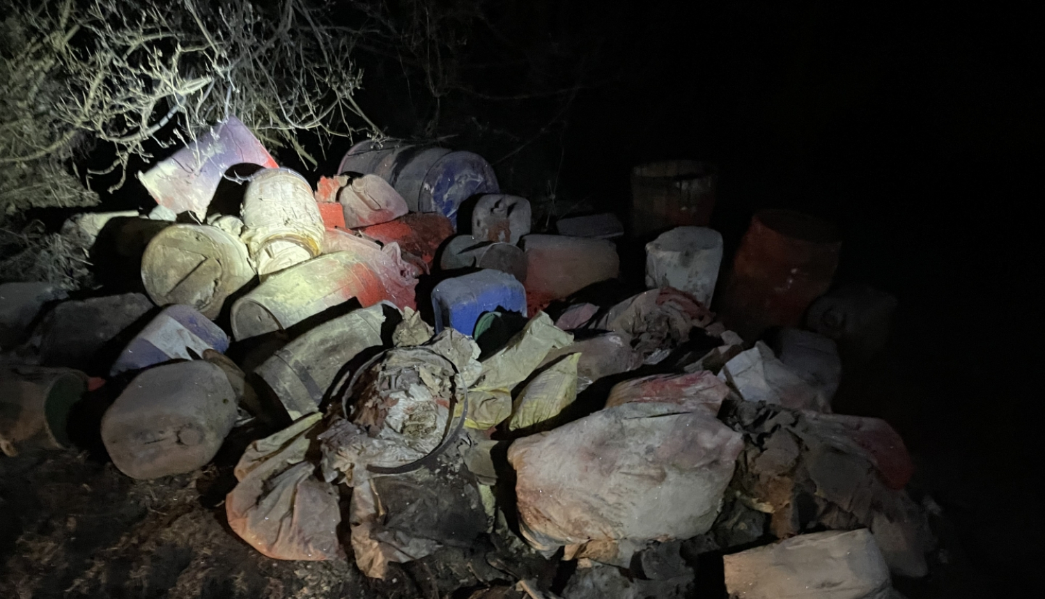 atrastās, izgāstās vielas