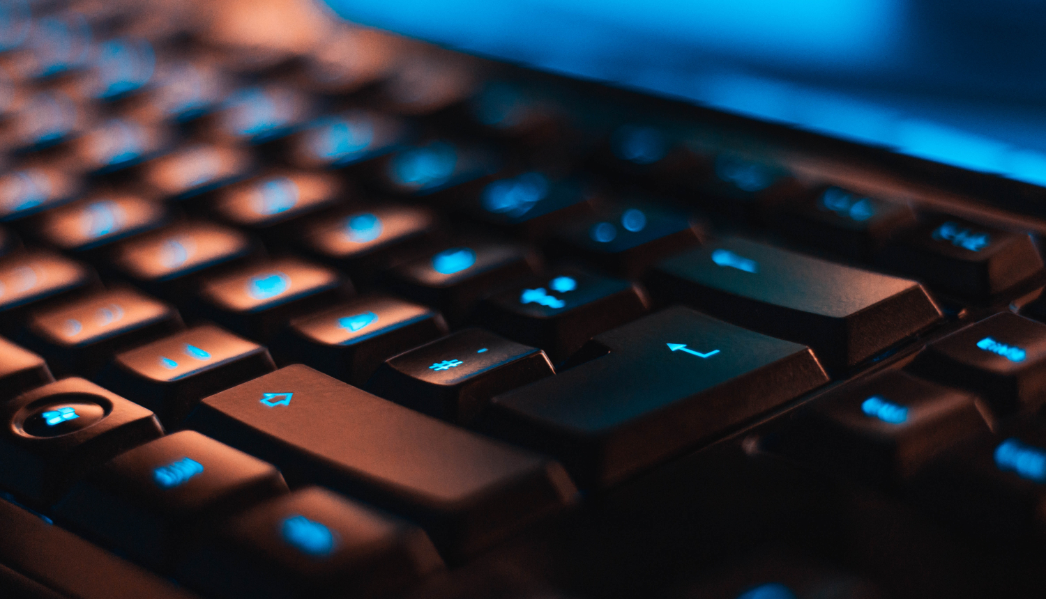 datora tastatūra