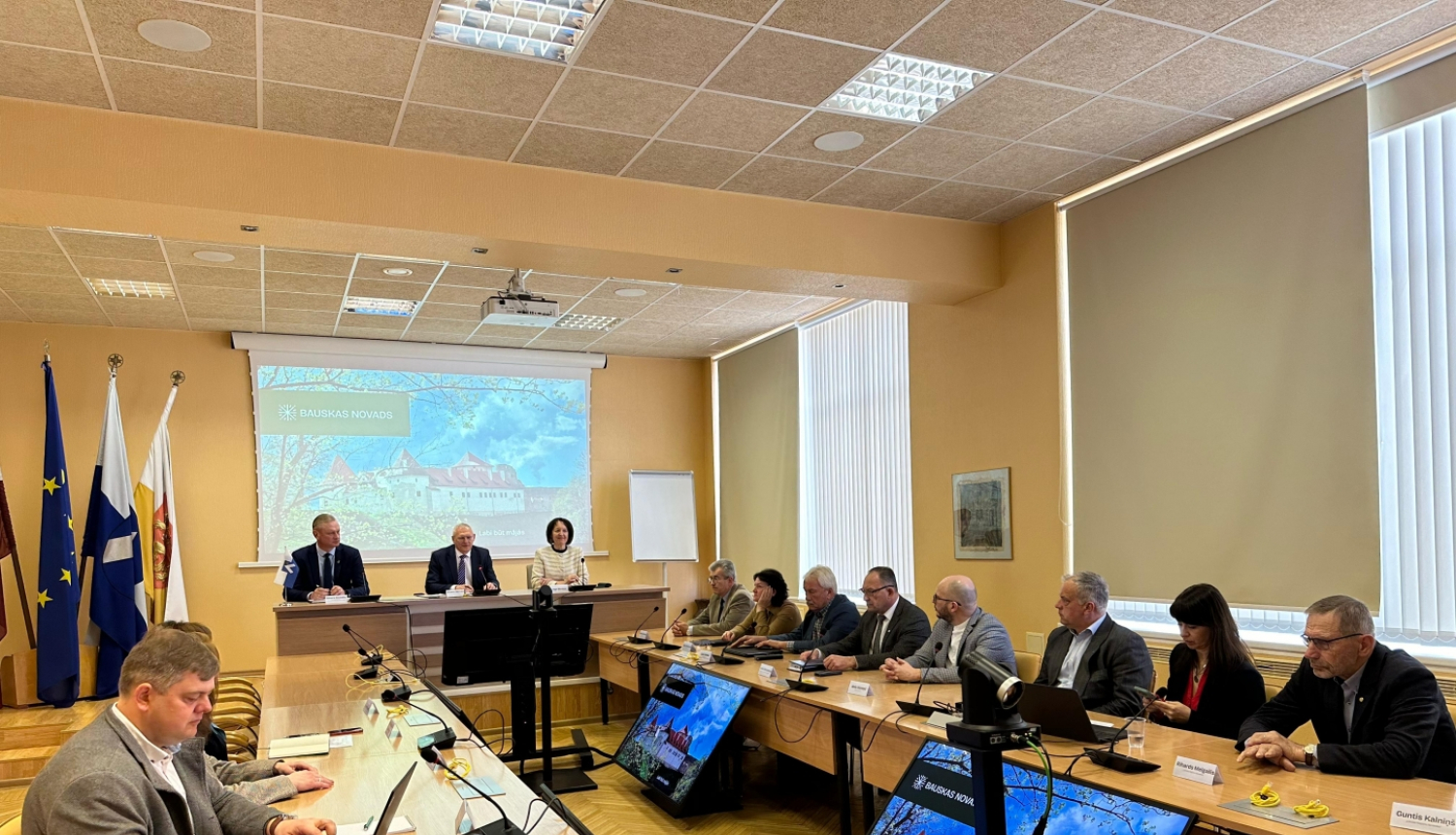 Ministre tiekas ar Bauskas novada deputātiem