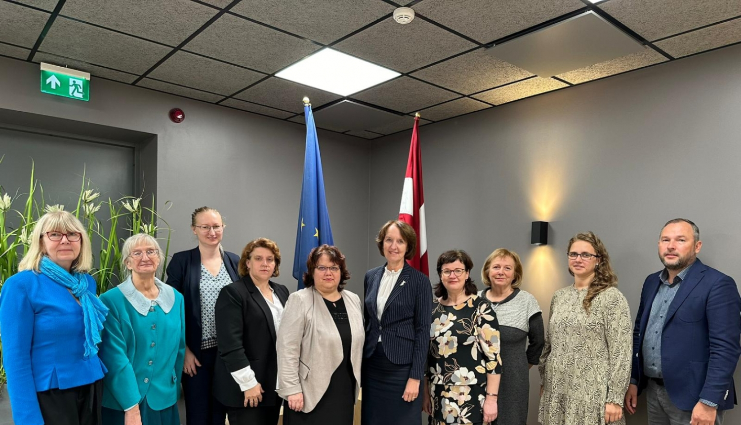 Ministre Inga Bērziņa ar VPVB pārstāvjiem