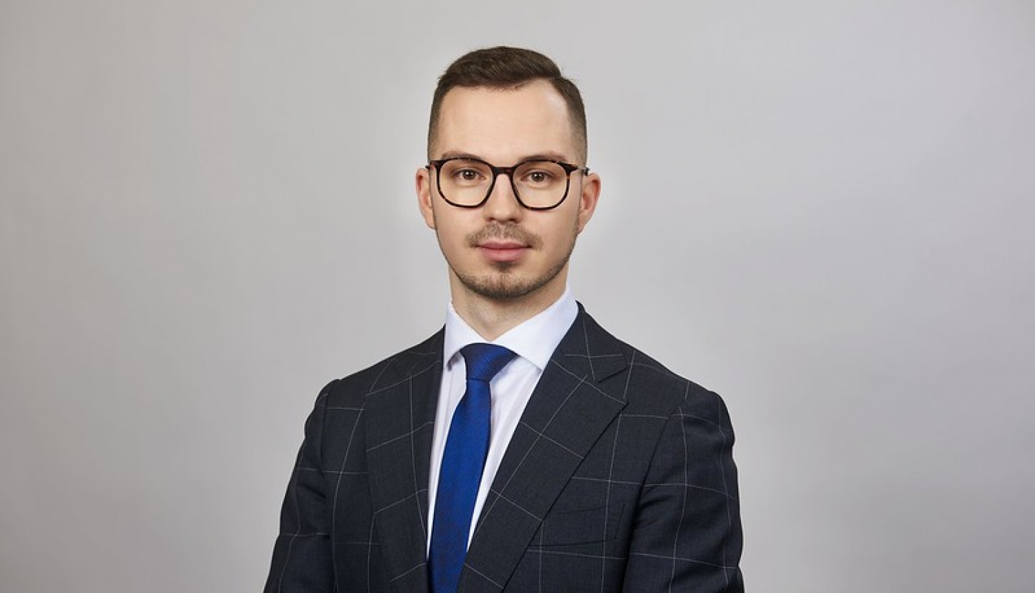 ministrs Plešs